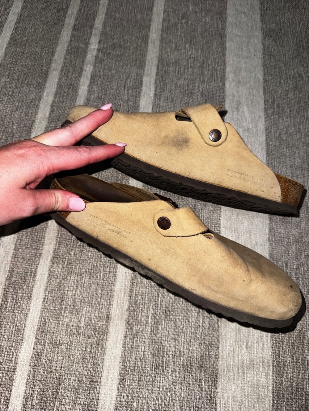 Birkenstock Tan Suede Clogs with Buckle - Picture 4 of 6